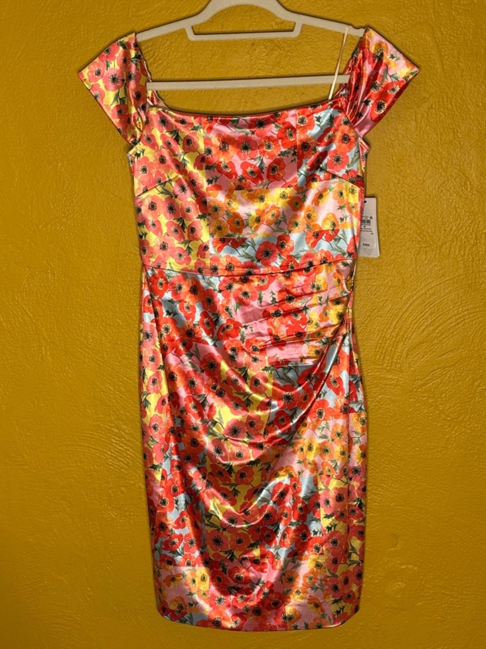 GUESS Camila Floral Off Shoulder Bodycon Mini Dress Party Cocktail NWT Medium